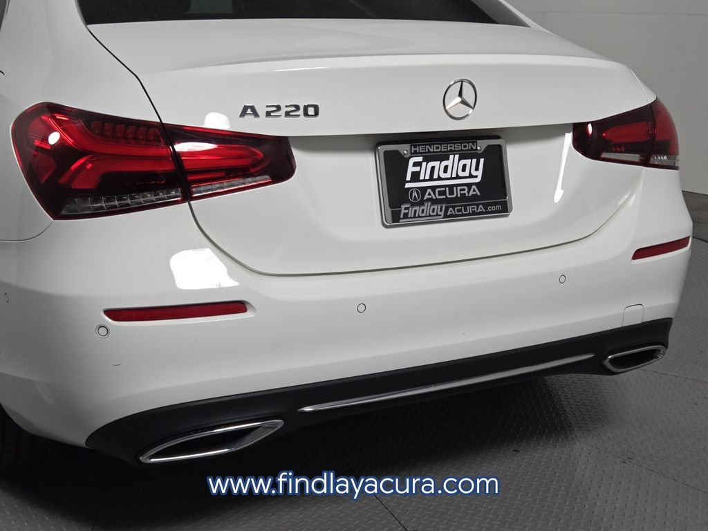 Used 2022 Mercedes-Benz A 220 w/ Premium Package Lite image 8