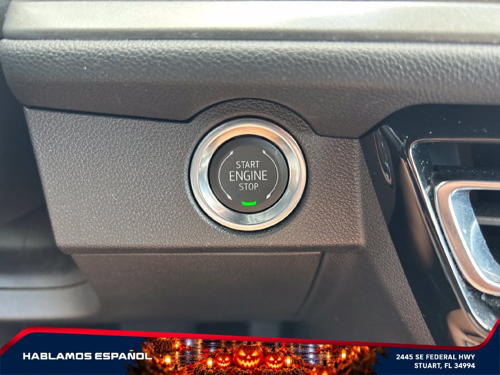 Used 2026 Chevrolet Traverse LT w/ Driver Confidence Package FWD image 23