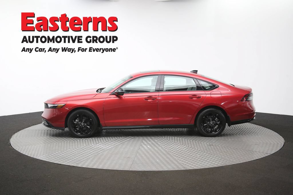 Used 2025 Honda Accord SE image 60