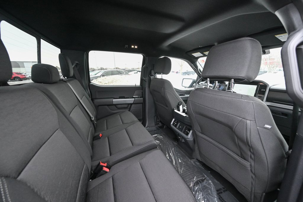New 2025 Ford F150 XLT w/ Equipment Group 302A MID image 30