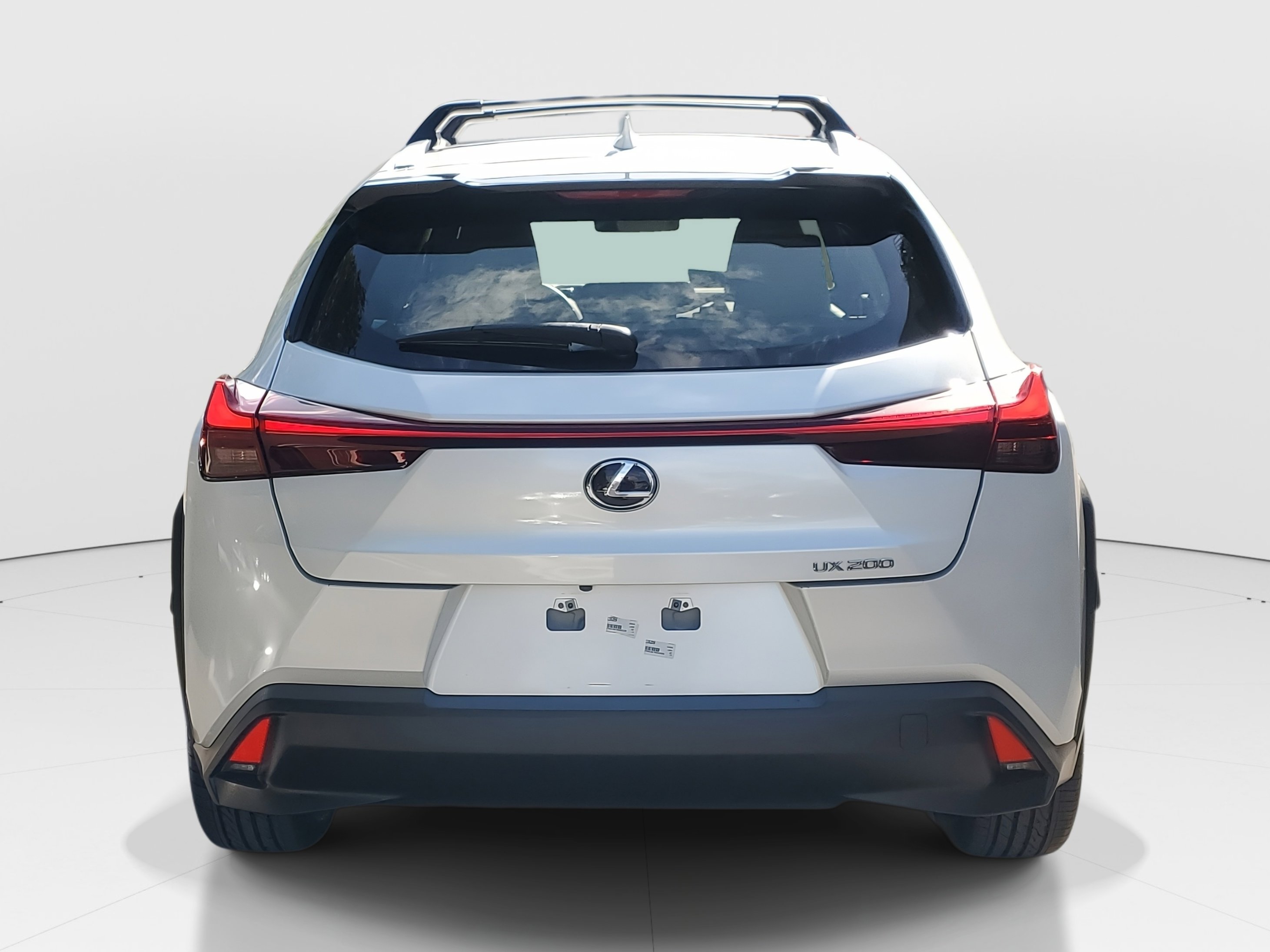 Used 2022 Lexus UX 200 image 6