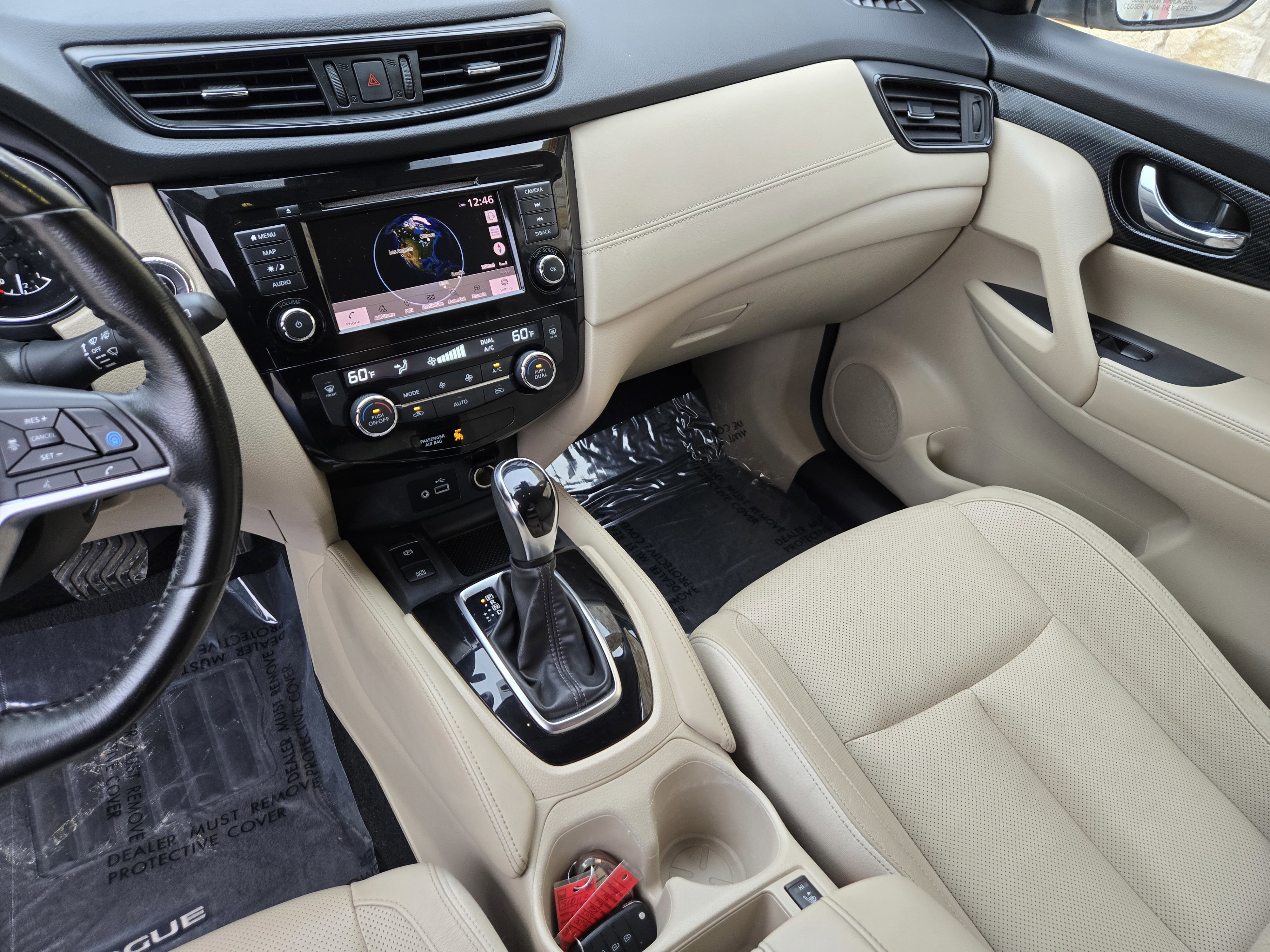 Used 2017 Nissan Pathfinder SV FWD image 13