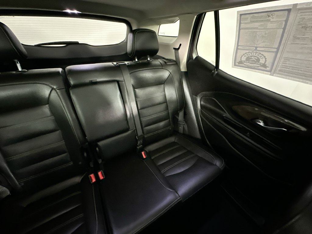 Used 2024 GMC Terrain Denali w/ Black Diamond Edition AWD/4WD image 14