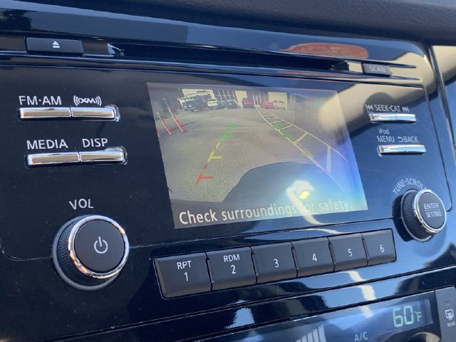 Used 2017 Nissan Rogue Sport SV FWD image 22