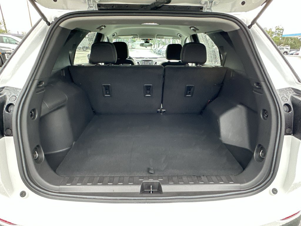 Certified 2024 Chevrolet Equinox LS w/ LS Convenience Package FWD image 24