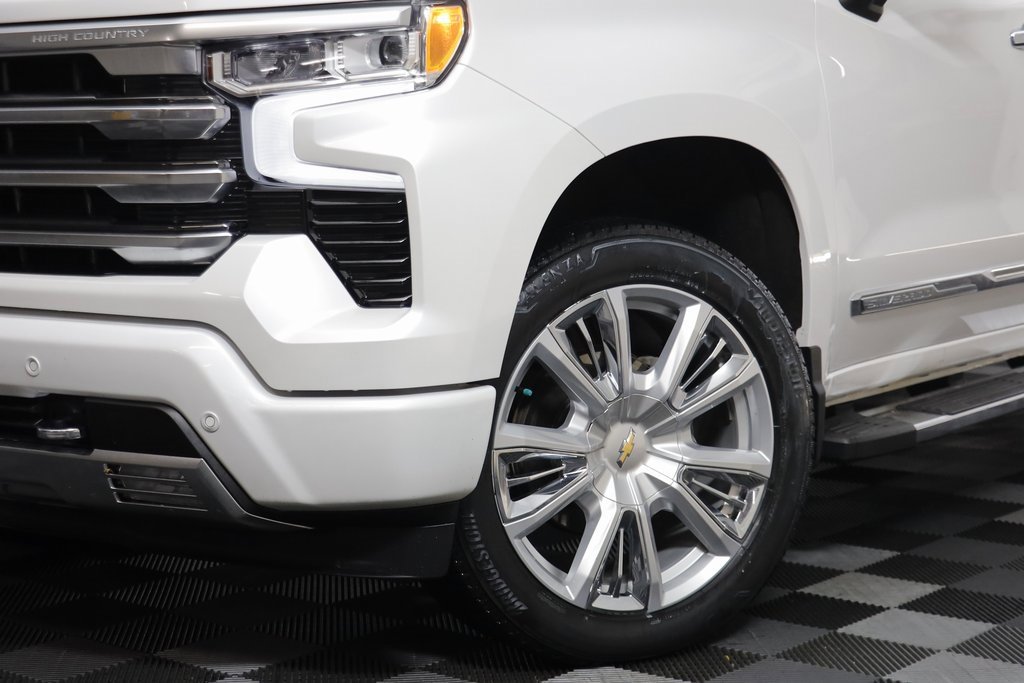 Certified 2024 Chevrolet Silverado 1500 High Country w/ High Country Premium Package image 3
