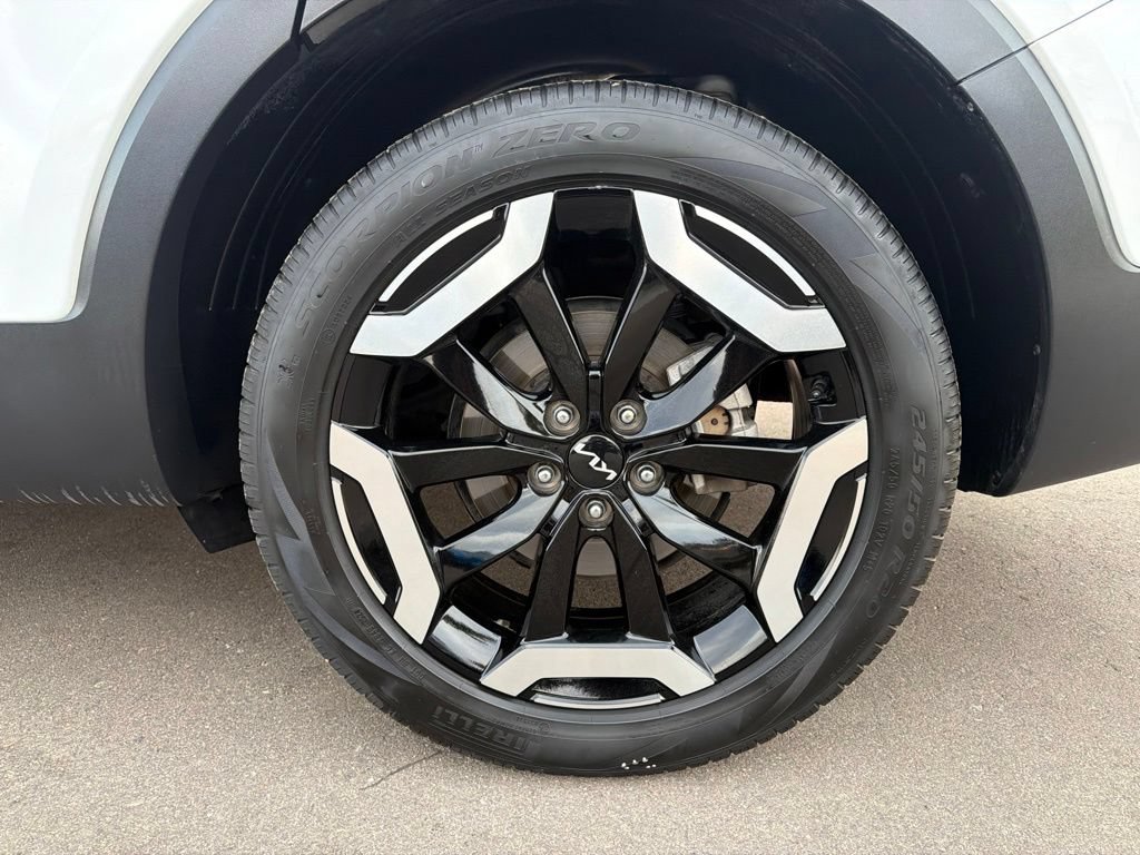 Used 2025 Kia Telluride S AWD/4WD image 34