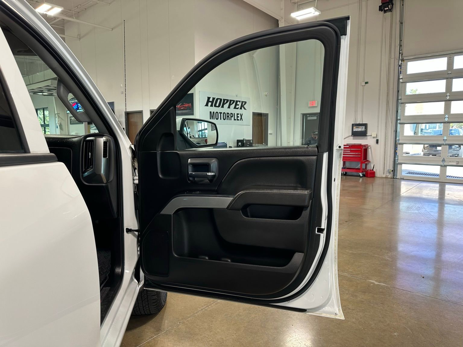 Used 2018 Chevrolet Silverado 1500 LT w/ All Star Edition image 33