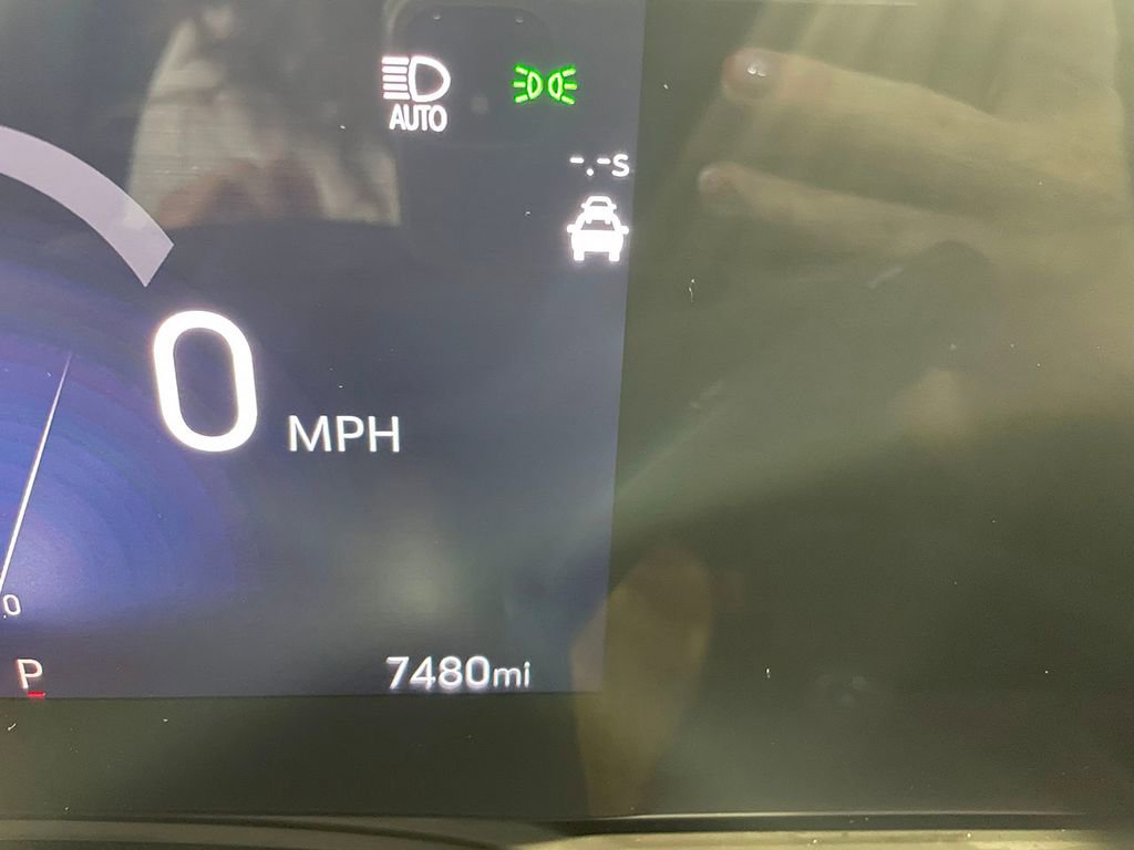 Certified 2025 Buick Encore GX Preferred image 6