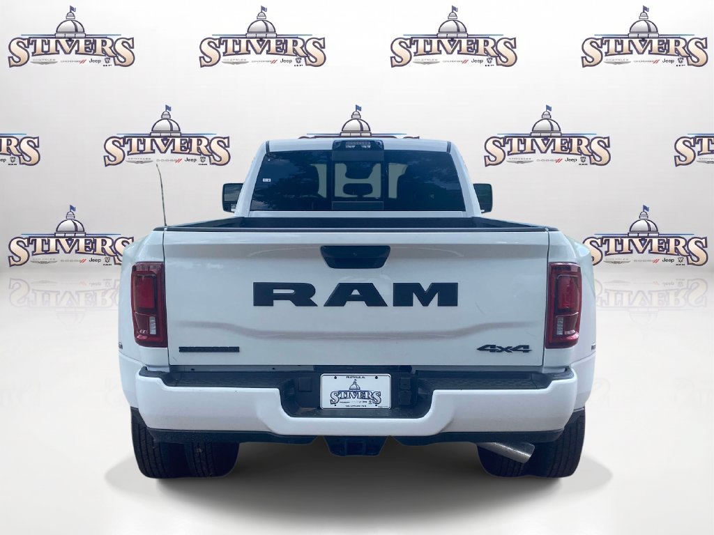 New 2026 RAM 3500 Big Horn AWD/4WD image 5