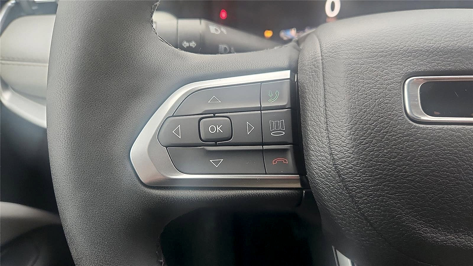 New 2026 Jeep Compass Limited w/ Sun, Sound & Navigation Group AWD/4WD image 14