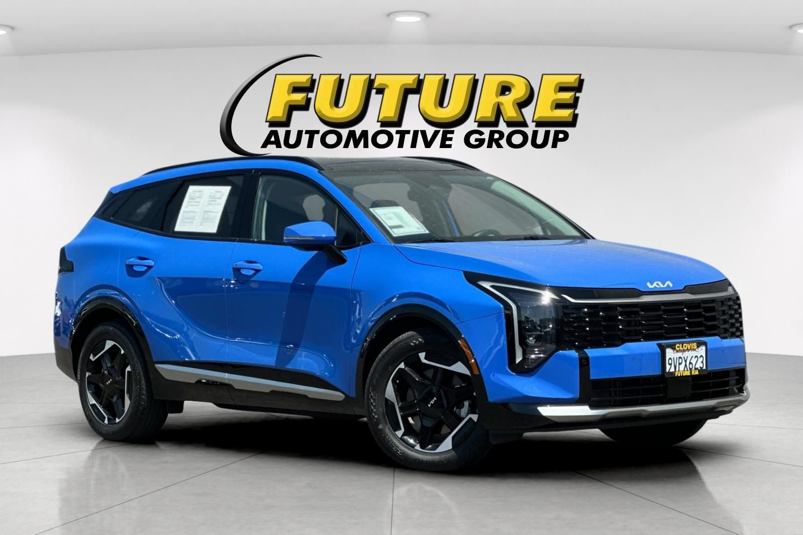 Certified 2026 Kia Sportage SX FWD image 2