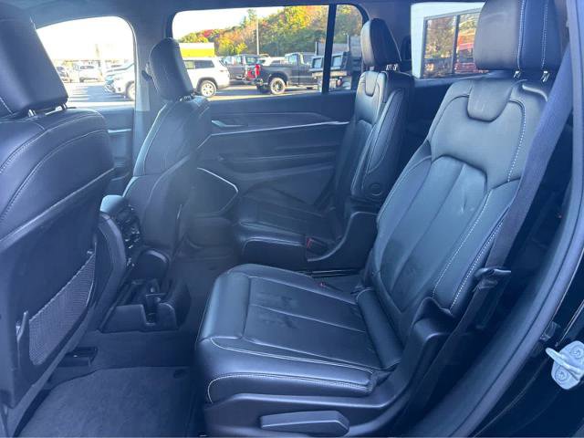 Used 2022 Jeep Grand Cherokee L Limited image 22