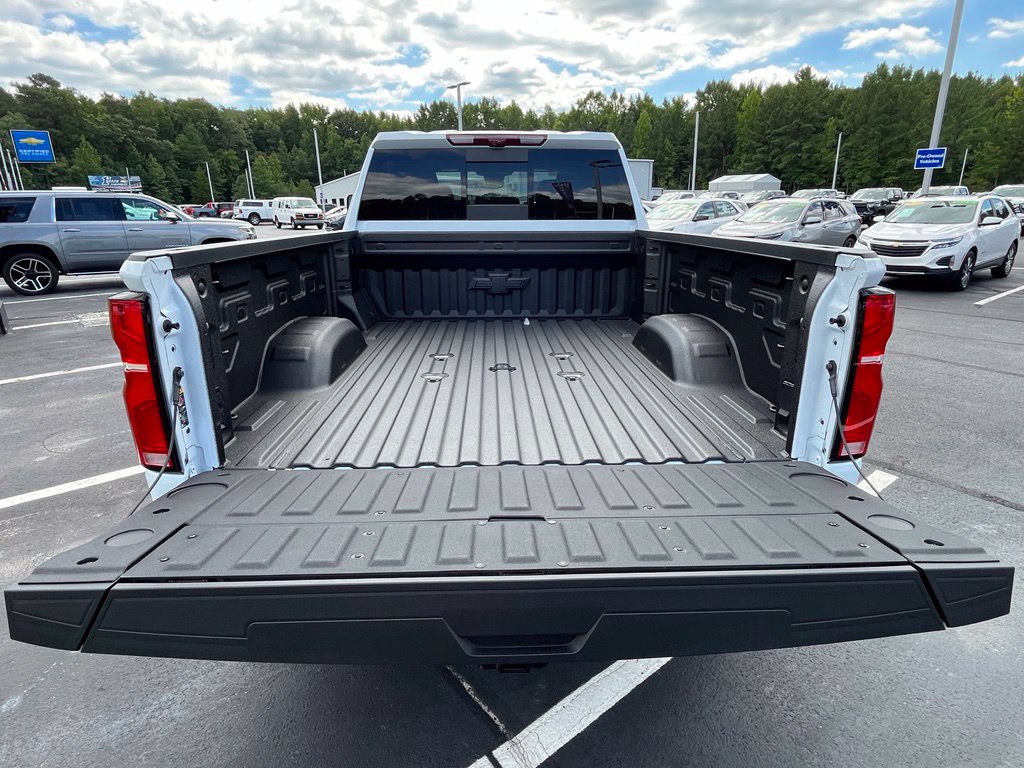New 2026 Chevrolet Silverado 3500 High Country w/ High Country Premium Package AWD/4WD image 12