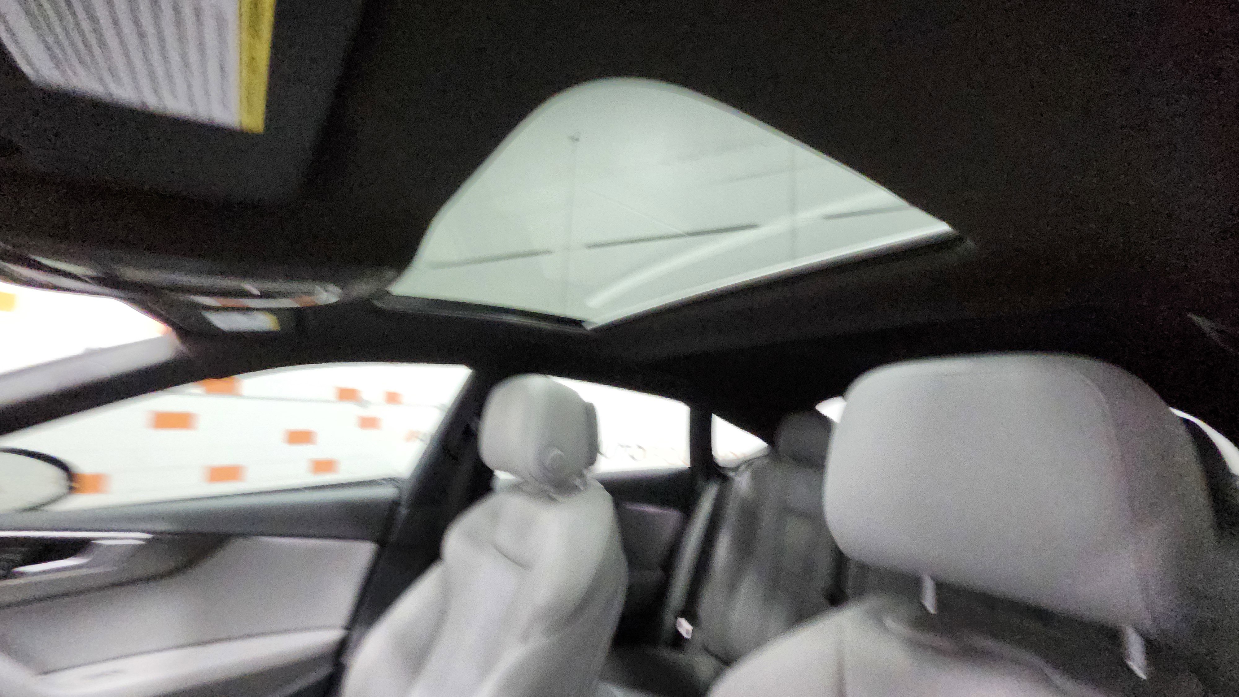 Used 2018 Audi A5 2.0T Premium Plus w/ Premium Plus image 2