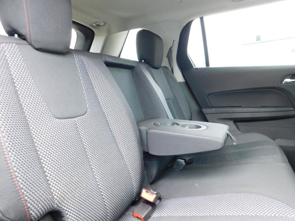 Used 2017 GMC Terrain SLE w/ Technology Package AWD/4WD image 18
