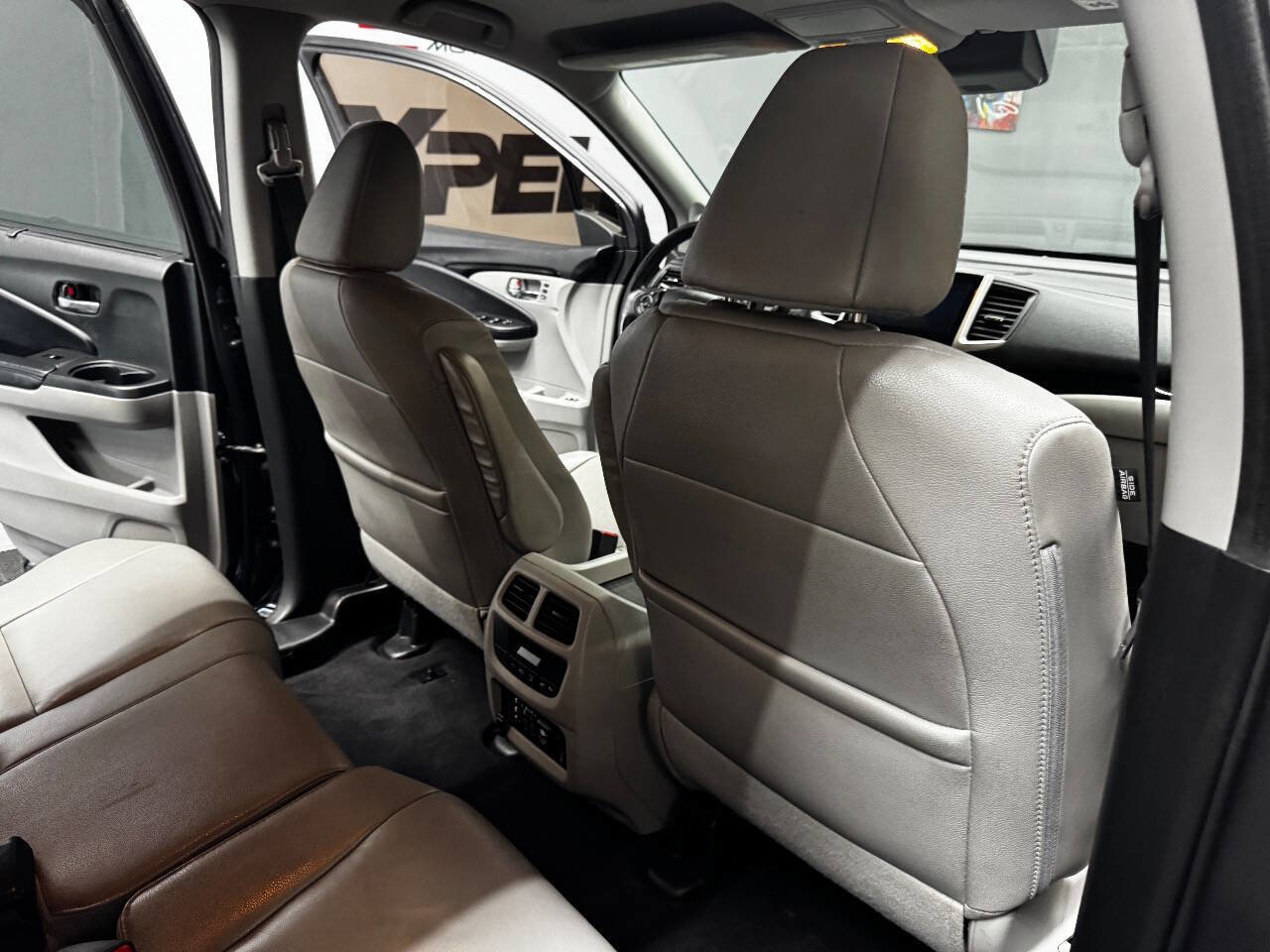 Used 2017 Honda Pilot Touring image 46