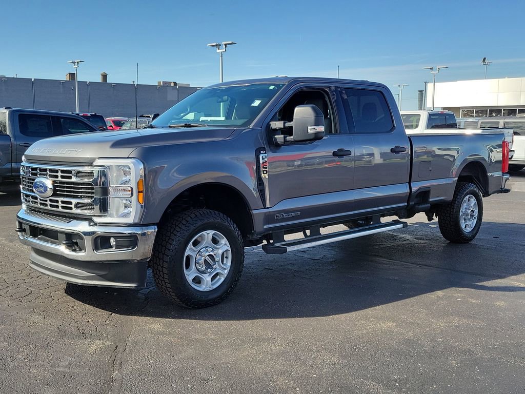 Certified 2025 Ford F250 XLT image 8