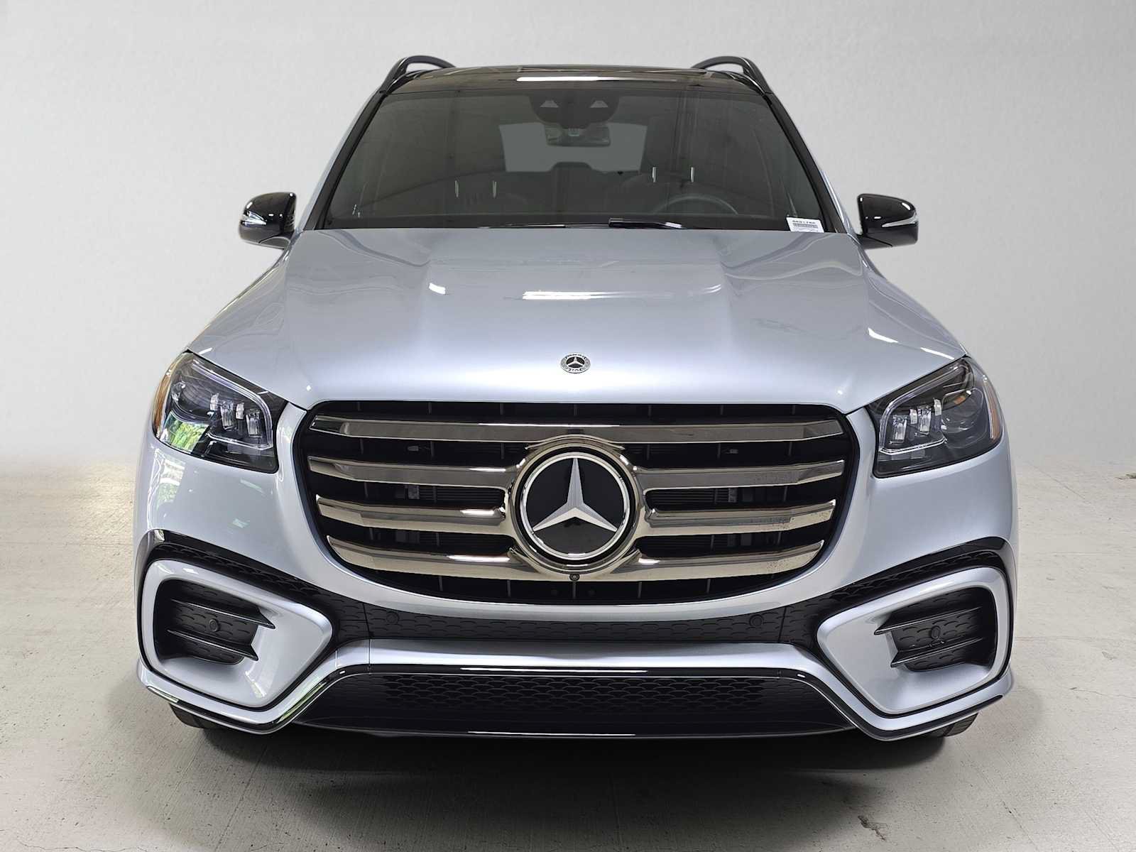 Used 2026 Mercedes-Benz GLS 450 4MATIC image 8