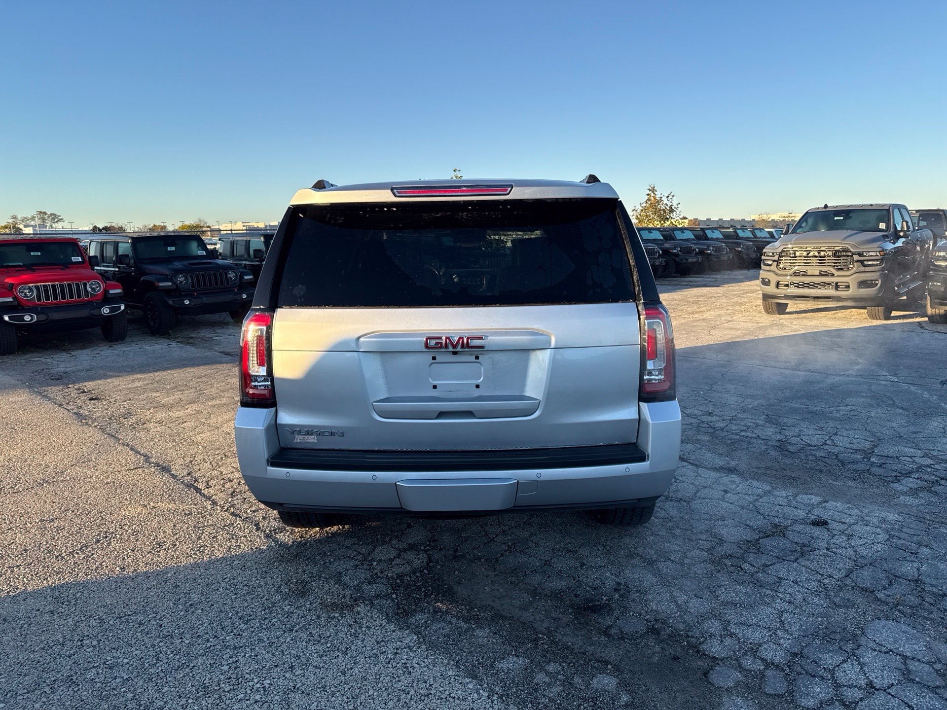 Used 2020 GMC Yukon SLT w/ Open Road Package AWD/4WD image 7