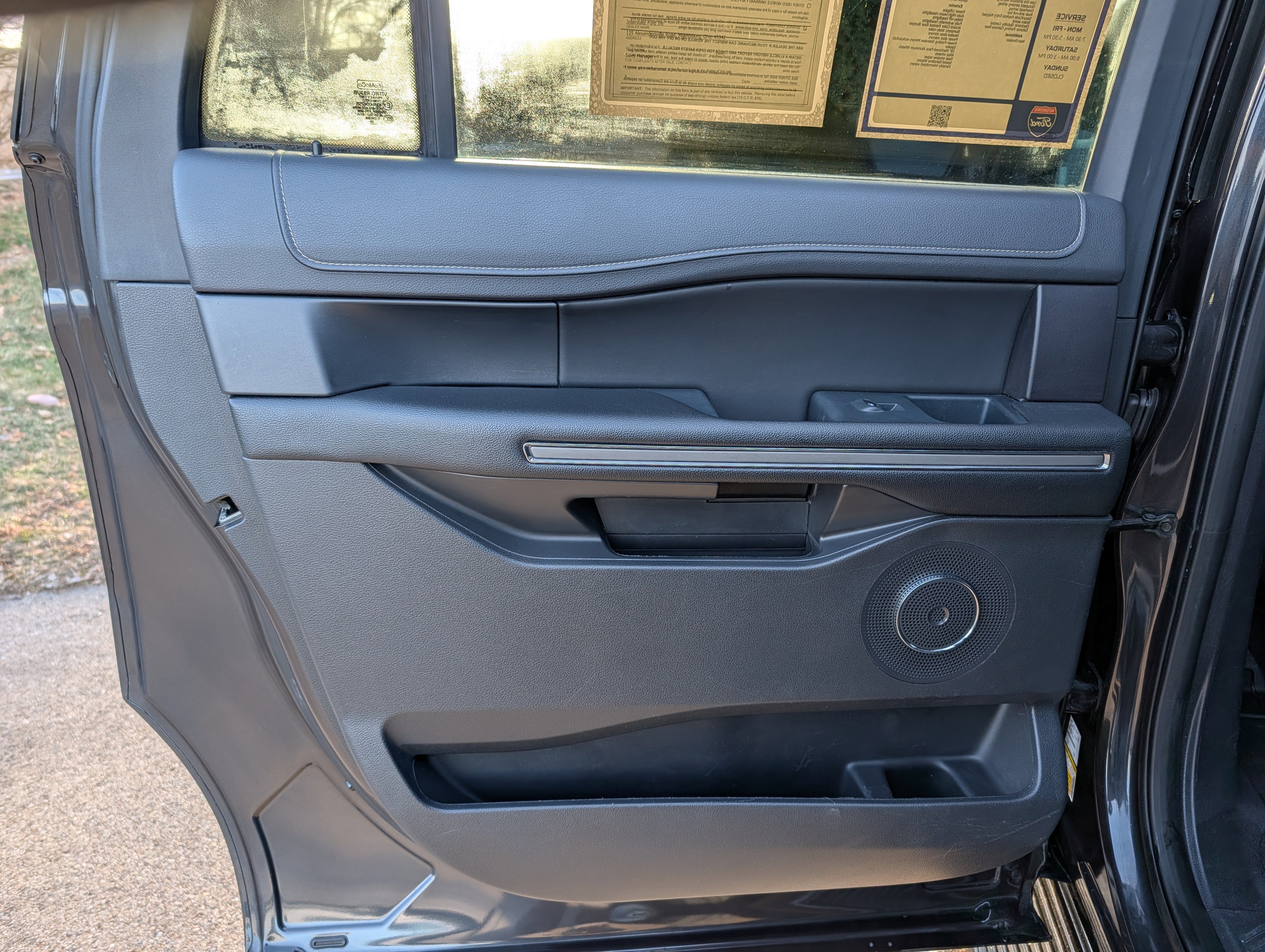 Used 2024 Ford Expedition Max XLT image 37