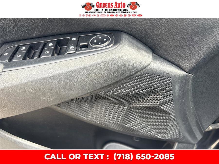 Used 2021 Kia Seltos S AWD/4WD image 39