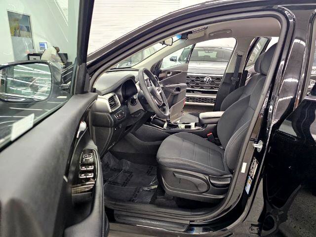Used 2019 Kia Sorento AWD image 29
