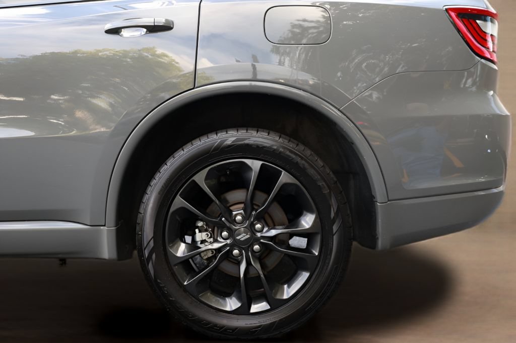 Used 2022 Dodge Durango SXT w/ Blacktop Package AWD/4WD image 7