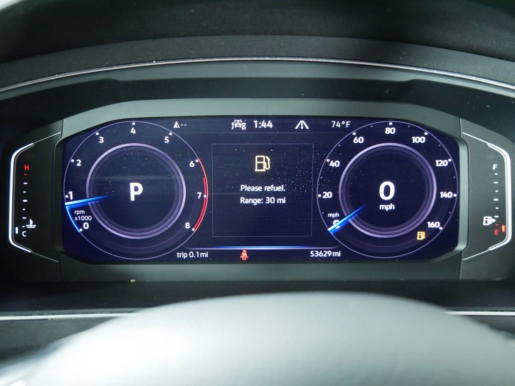 Used 2021 Volkswagen Tiguan SEL Premium R-Line image 27