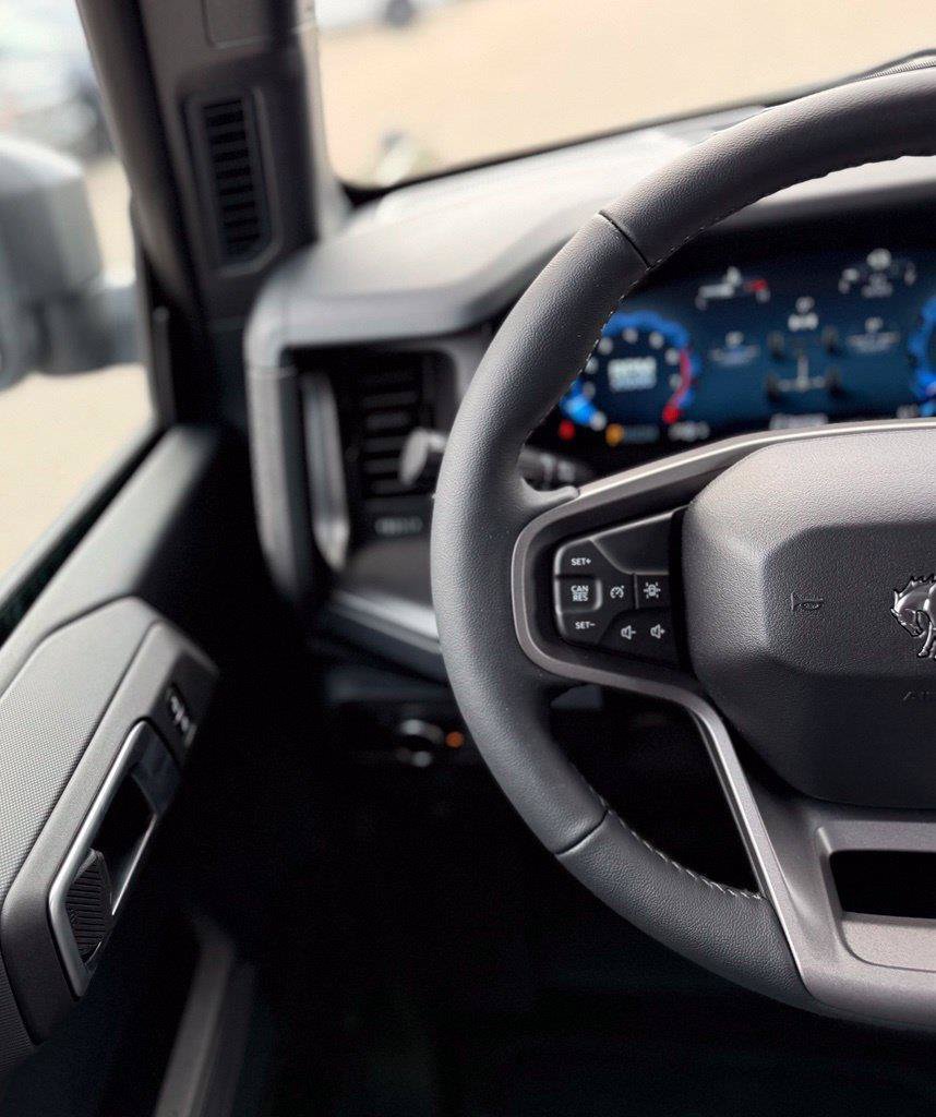 New 2026 Ford Bronco Badlands AWD/4WD image 16
