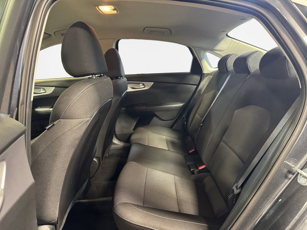 Certified 2023 Kia Forte LXS image 24