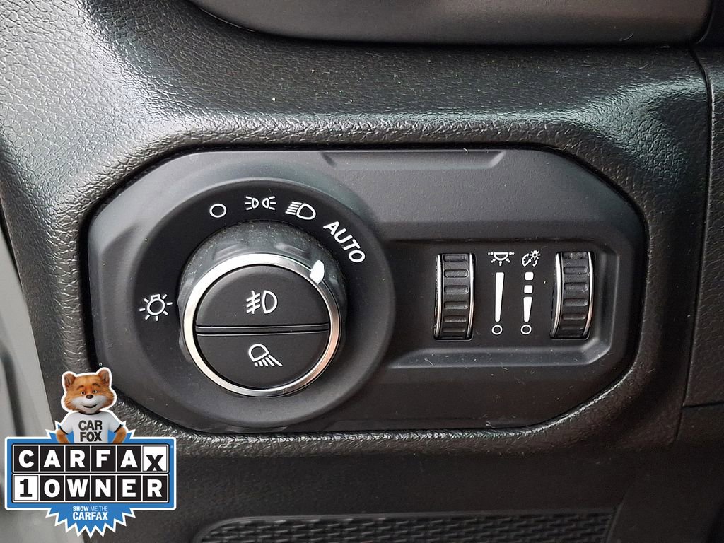 Used 2022 Jeep Gladiator Willys AWD/4WD image 20