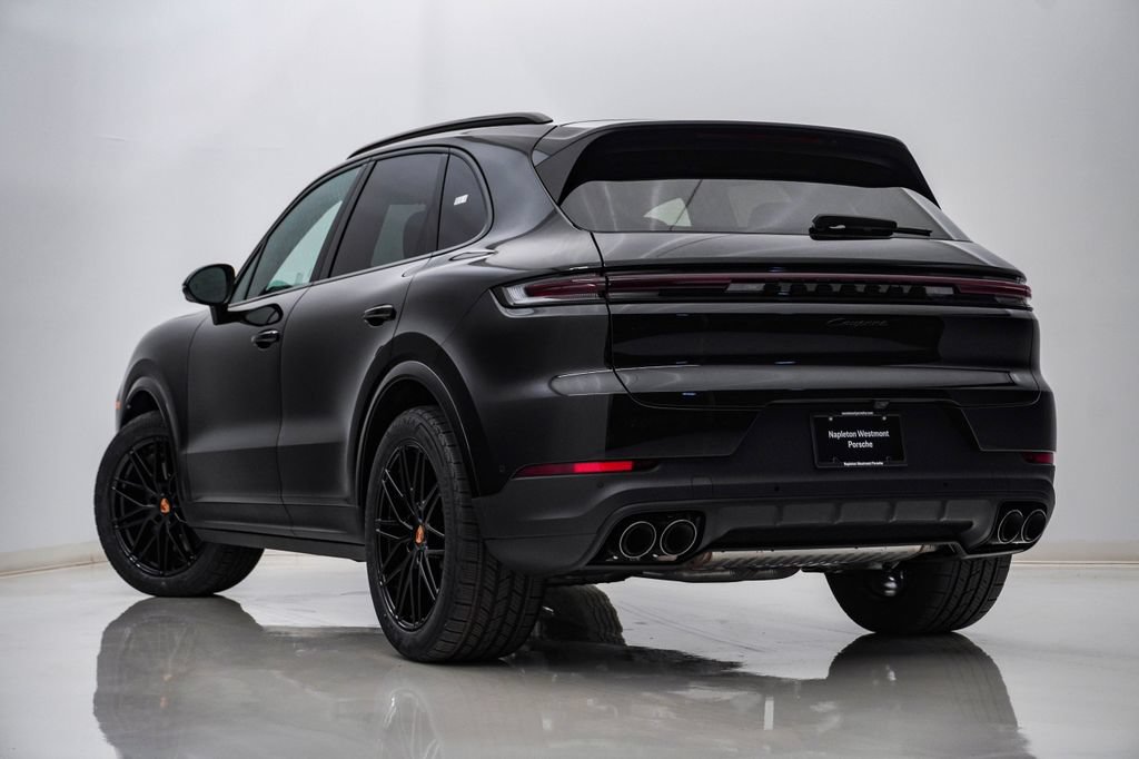 New 2026 Porsche Cayenne AWD/4WD image 3