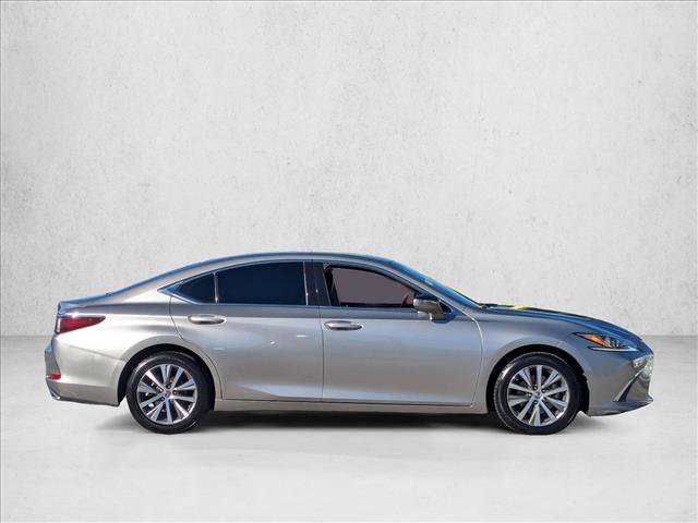 Used 2019 Lexus ES 350 w/ Accessory Package image 4