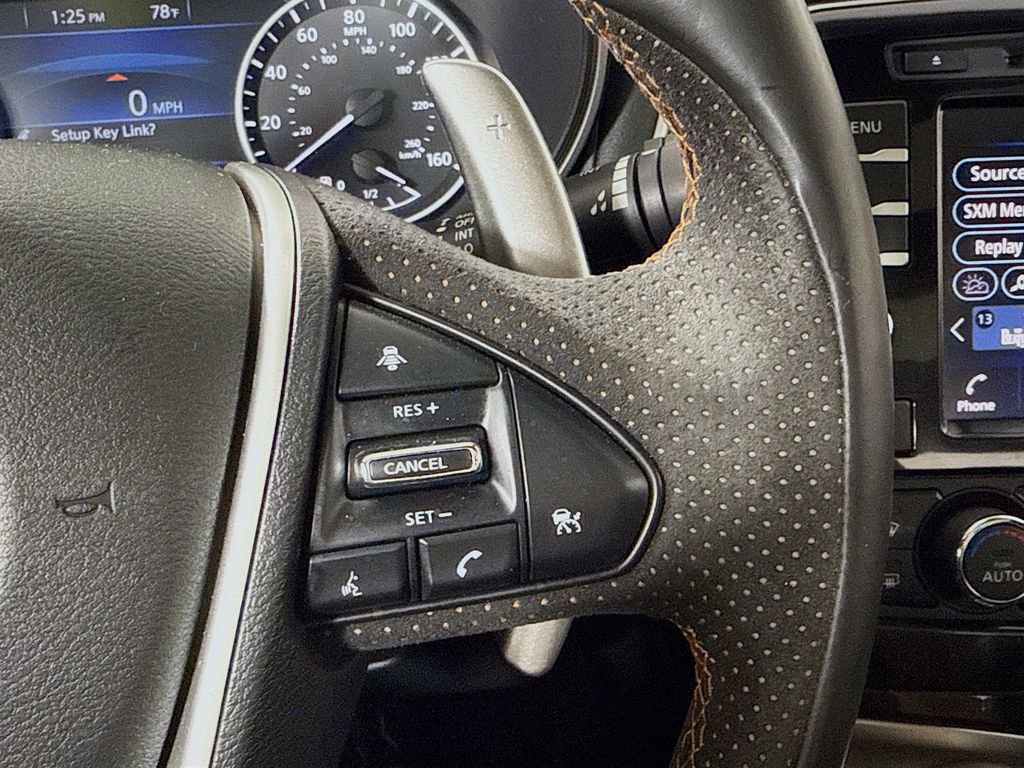 Used 2022 Nissan Maxima SR w/ Sport Mat Group FWD image 12