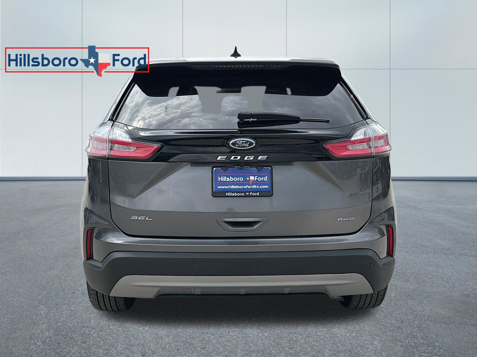 Used 2024 Ford Edge SEL w/ Convenience Package image 8