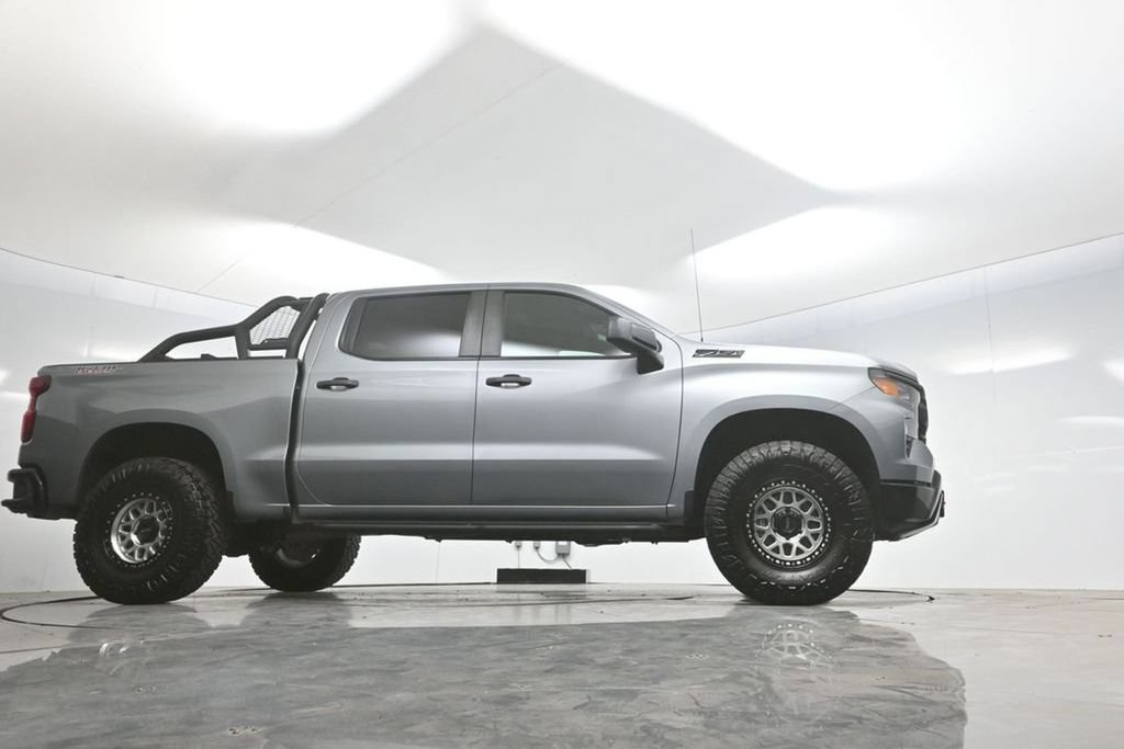 Used 2025 Chevrolet Silverado 1500 Custom Trail Boss w/ LPO, Dark Essentials Package AWD/4WD image 55