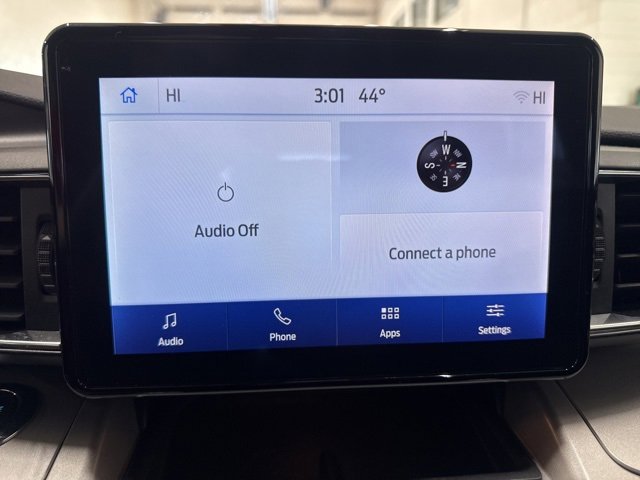 Used 2023 Ford Explorer XLT w/ Equipment Group 202A image 32