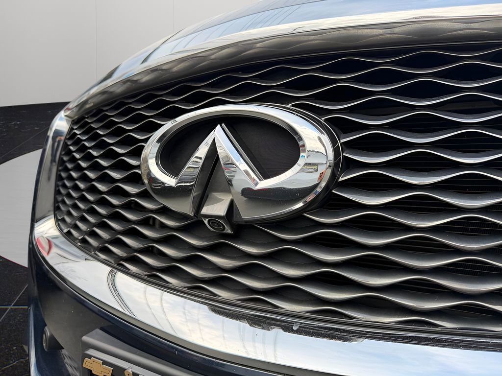 Used 2019 INFINITI QX60 Luxe w/ Essential Package image 9