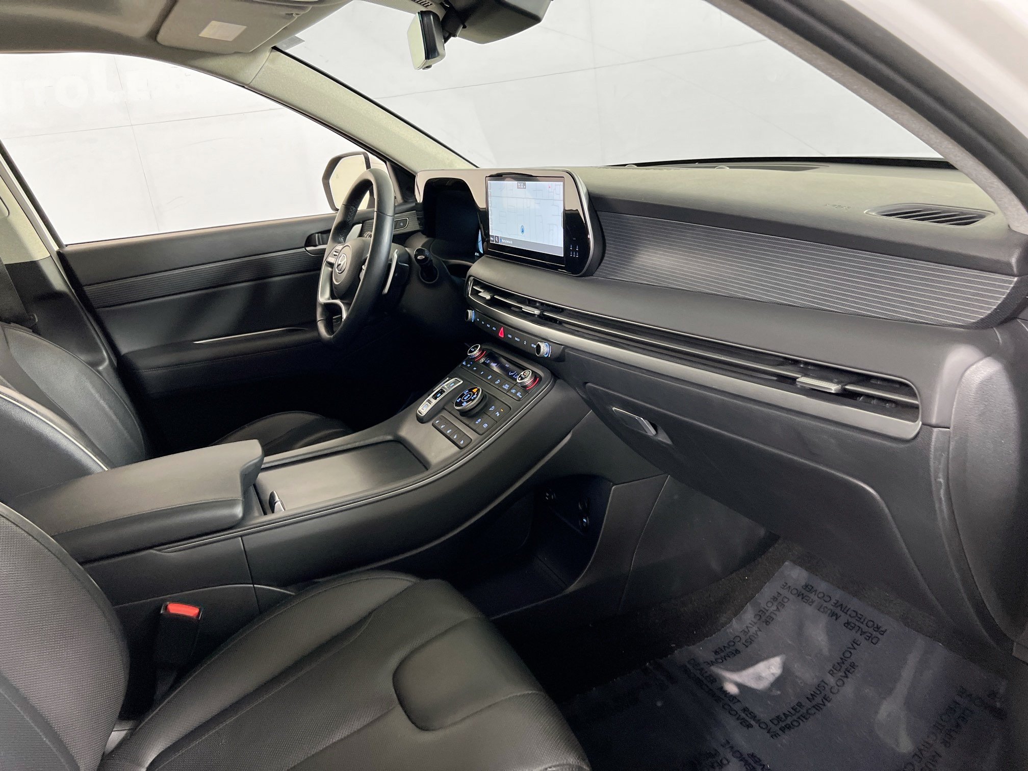 Used 2023 Hyundai Palisade Limited w/ Winter Package AWD/4WD image 32