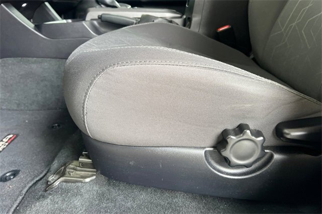 Used 2017 Toyota Tacoma TRD Sport image 13