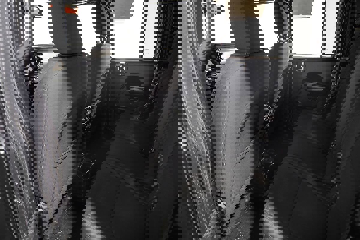 Used 2020 Jeep Gladiator Sport w/ Quick Order Package 24S image 31