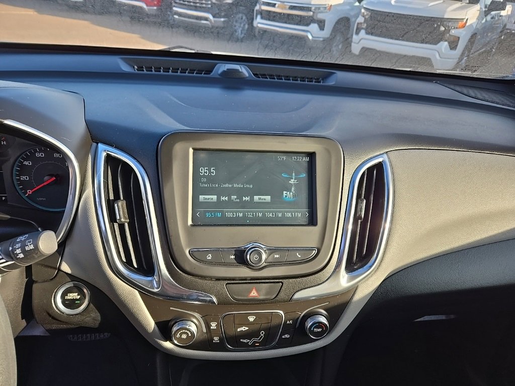 Used 2018 Chevrolet Equinox LT image 30