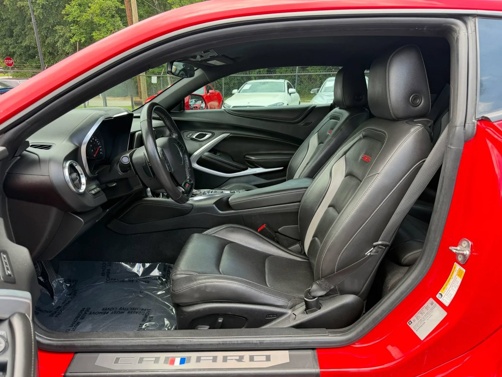 Used 2018 Chevrolet Camaro SS RWD image 12
