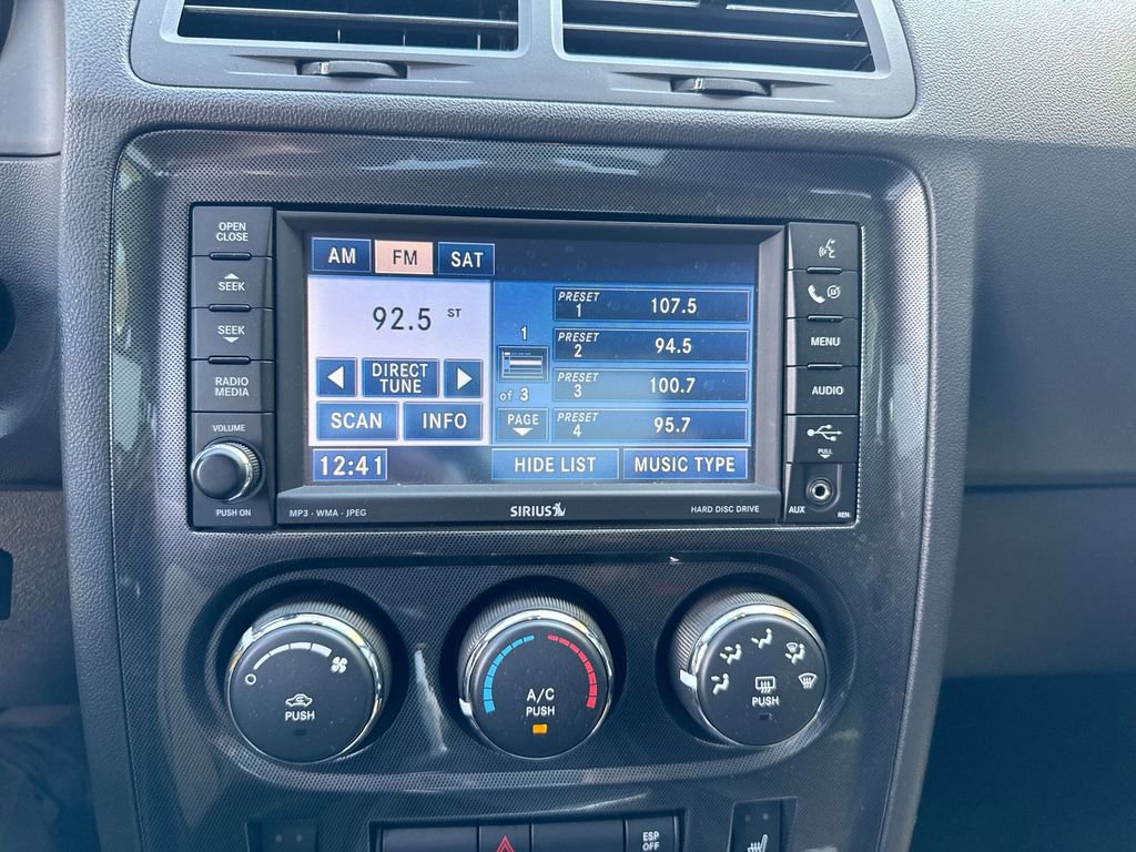 Used 2010 Dodge Challenger SRT8 RWD image 26