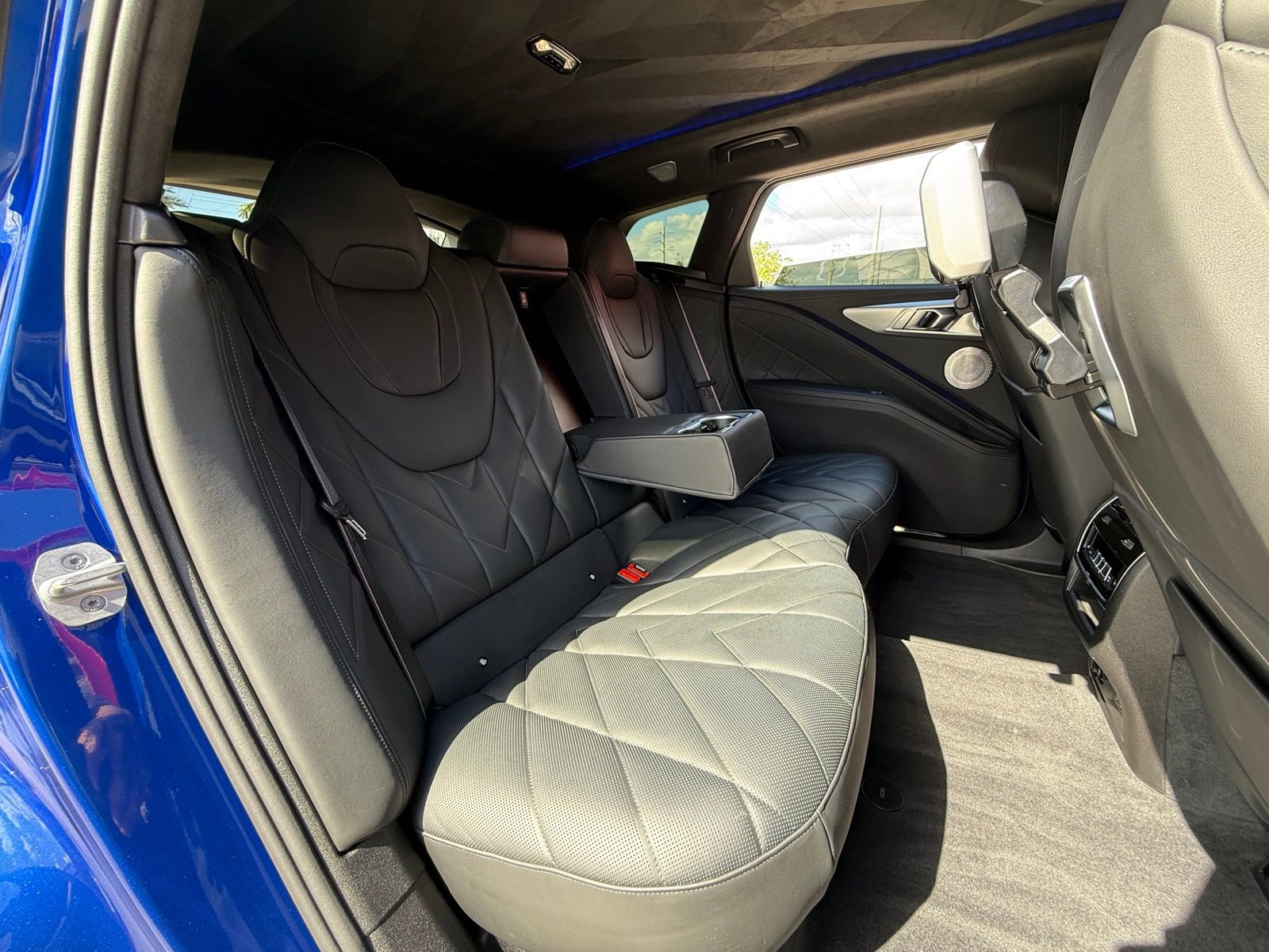 Used 2025 BMW XM Label Red w/ M Driver's Package image 18