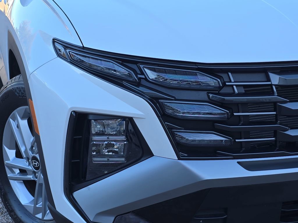 Certified 2026 Hyundai Tucson SE image 28