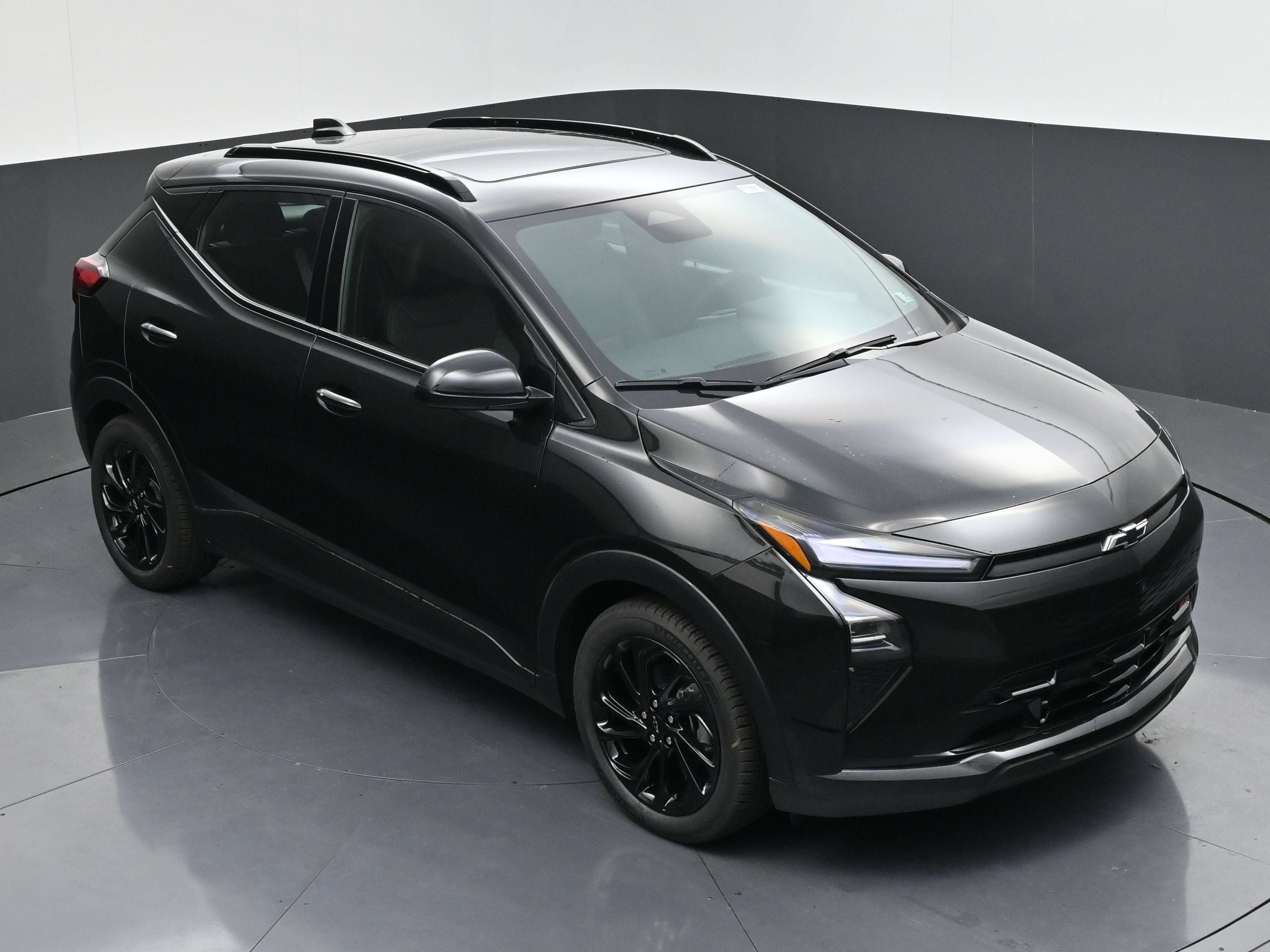 New 2027 Chevrolet Bolt RS w/ Technology Package FWD image 45