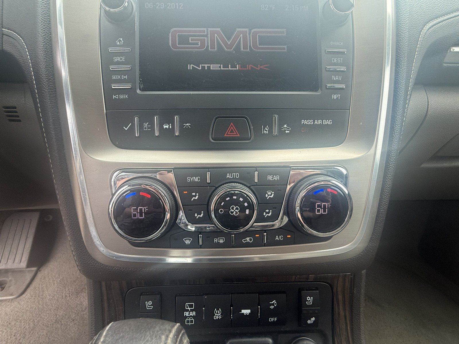 Used 2016 GMC Acadia Denali FWD image 12