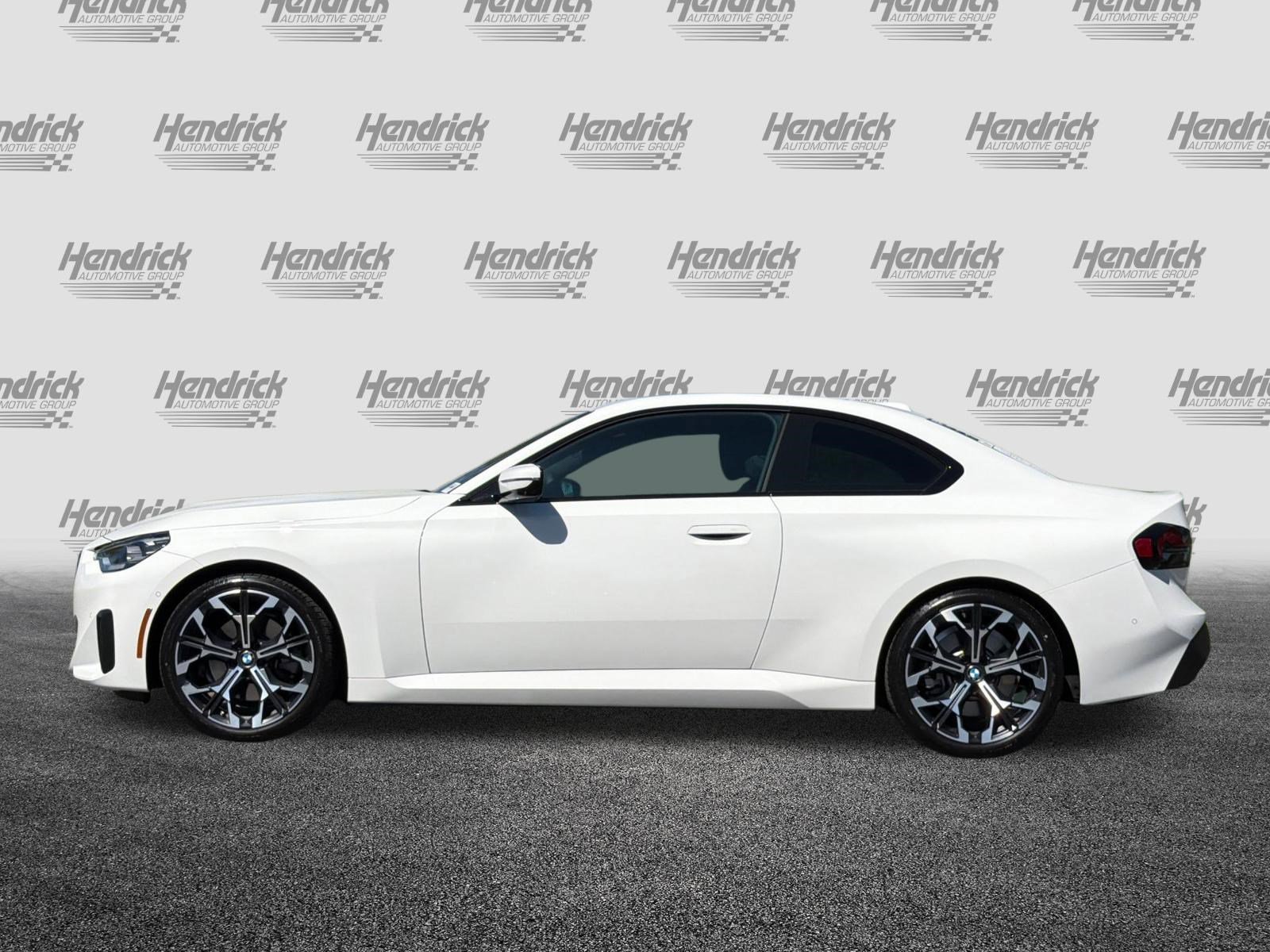 Used 2025 BMW 230i Coupe image 8